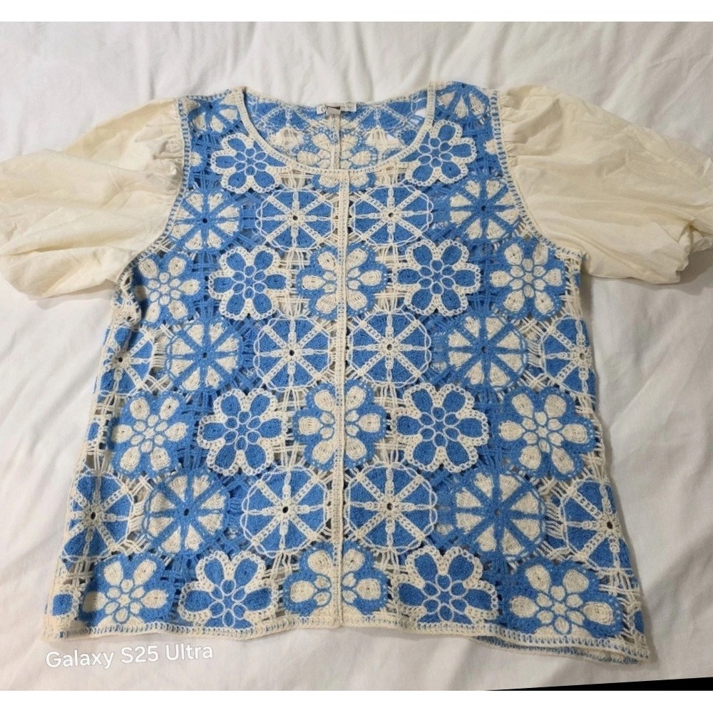 Cato‎ Open Crocheted Top Blue White with Cotton Puffy Sleeves XL Momcore Granny